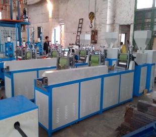 China Ertrag der Verdrängungs-Blasfolie-Prozess-Plastikblasfolie-Maschinen-10-30kg/H fournisseur
