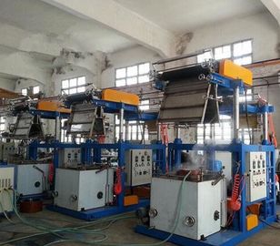 China PVC-Film 0,025 - 0.07mm Stärke-Blasfolie-Verdrängungs-Maschine mit Säule unter elektrischem Aufzug fournisseur